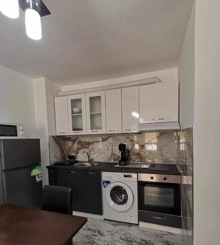 Слънце И Море Сарафово Apartman Burgasz Kültér fotó
